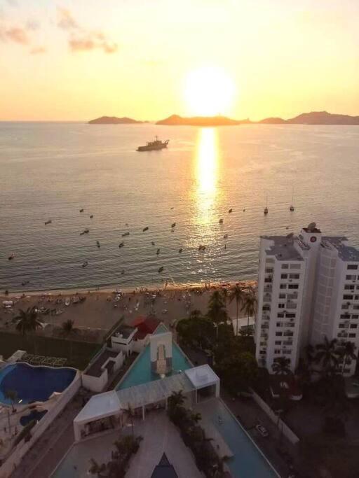 Departamento Frente A La Bahia Apartment Acapulco Ngoại thất bức ảnh