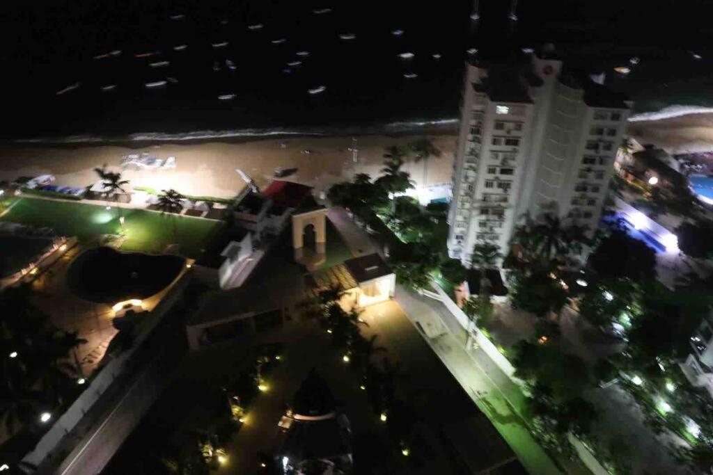 Departamento Frente A La Bahia Apartment Acapulco Ngoại thất bức ảnh